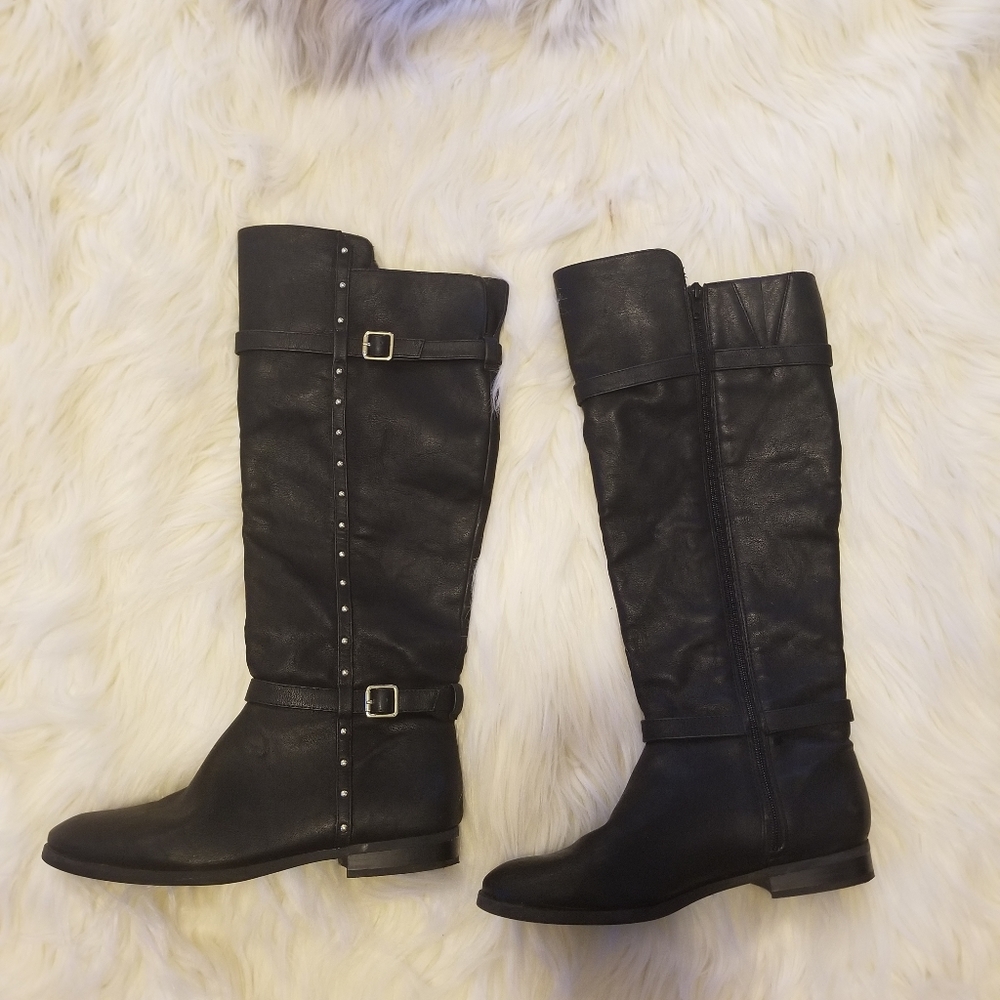 Boots - Picture 2 of 2